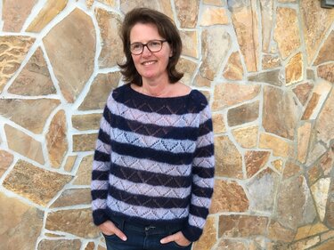 Strickanleitung, Mohair-Pulli mit Lochmuster und Raglanschräge (Gr. XS/S/M/L/XL)