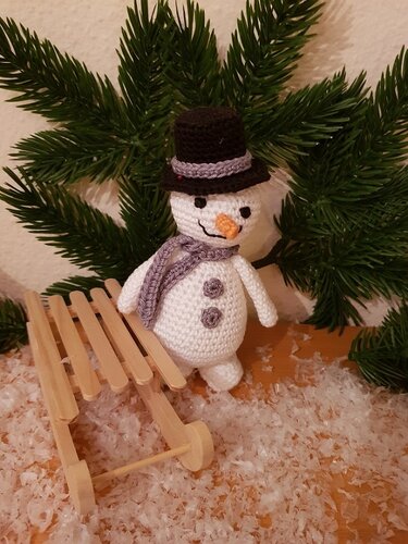 Häkelanleitung Schneemann Tommy