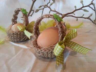 Häkelanleitung für einen Korb, Körbchen aus Paketschnur