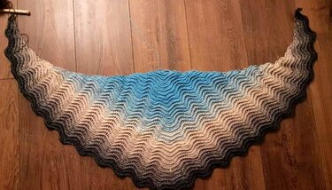 Häkelanleitung Dreieckstuch Sanfte Welle