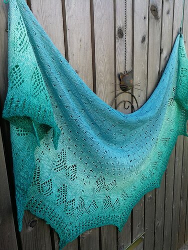 Strickanleitung halbrundes Tuch "Fische Frizzante"