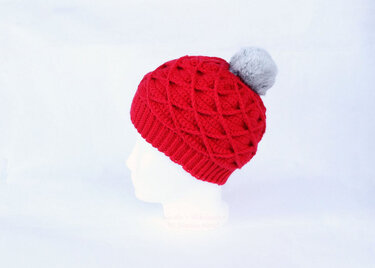 Mütze mit dem Faltenmuster "Ruffle", alle Gr., 2 Var. - Häkeln