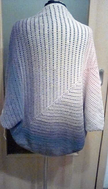 Seelenwärmer Bella häkeln Bolero Jäckchen - Bild 3