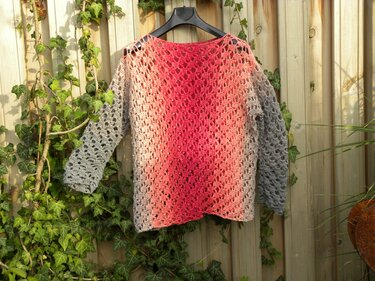 Oversize-Pulli RELAX mit 3 BOBBEL-MERINO in Größe 48-58 von Woolly Hugs häkeln