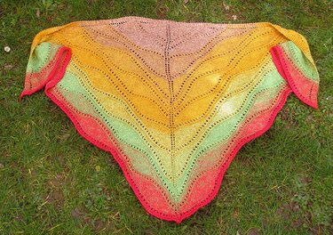 Strickanleitung Dreieckstuch "Wüstensand"