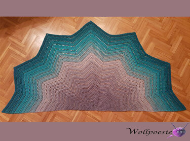 Sternensplitter halbrundes Sternentuch - Häkeln