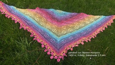 Häkelanleitung Tuch "Blütenzauber"