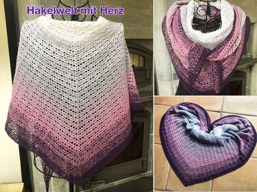 Gehäkeltes Dreieckstuch mit Farbverlauf Weiß–Pink–Lila, auf Büste drapiert und herzförmig gelegt.