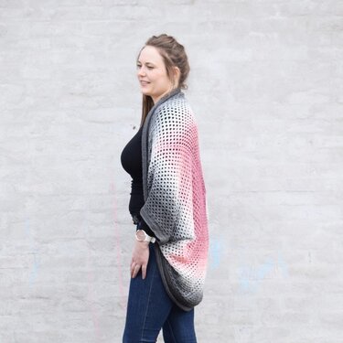 Granny Twister Cardigan - Crochet