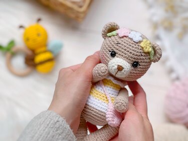 Crochet pattern Amigurumi April the bear