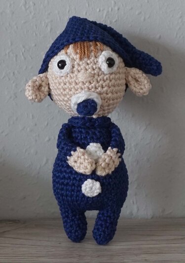 Häkelanleitung Schlafpuppe Valentin