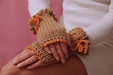 Anleitung Strick / Handstulpen mit Häkel Dip - Stricken