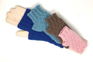 Armstulpen stricken für die ganze Familie