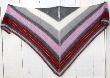 Strickanleitung Dreieckstuch " Winter-Love" - Bild 2