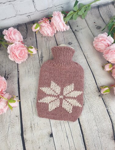 Pattern The Snowflakes hot water bottle cover - Knitting