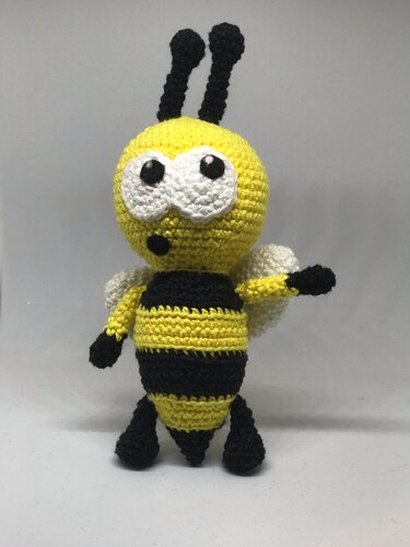 Pattern Sunny the Bee - Crochet