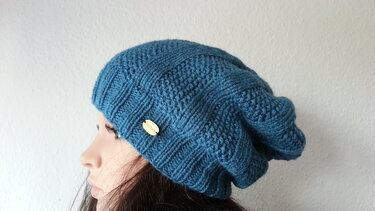 24 Strickanleitung Longbeanie Muster verschiedene Farben