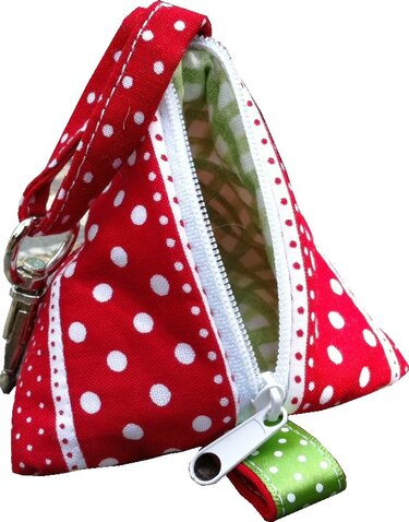 Nähanleitung und Schnittmuster, pattern, Pyramidentasche