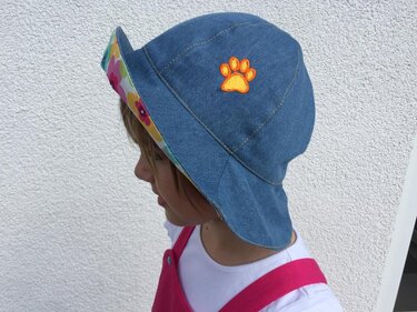 Stickdatei Katze und ihre Spur und Fußabdruck - Sticken