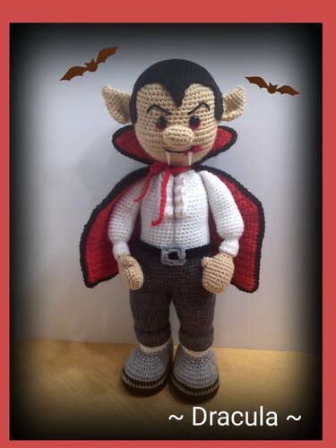 Häkelanleitung / Amigurumi / Dracula