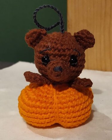 Häkelanleitung- Kürbisse mit Tierköpfen