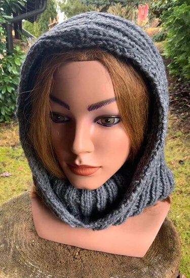 StrickHoodie mit Rollkragen - Stricken