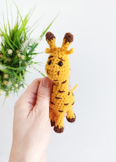 Giraffe Crochet Pattern, Easy Crochet Amigurumi Pattern