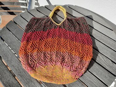 Tasche Erdbeersahne - Knitting