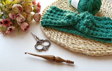 Pattern Bumps Upon Bumps Twisted Headband - Crochet