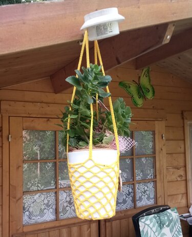 Gehäkelte Blumenampel - Häkeln