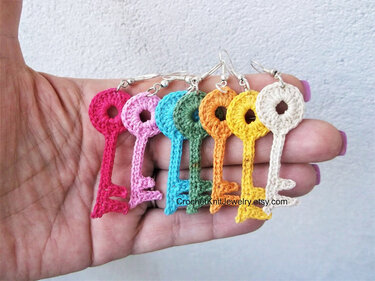 Key earrings - Crochet