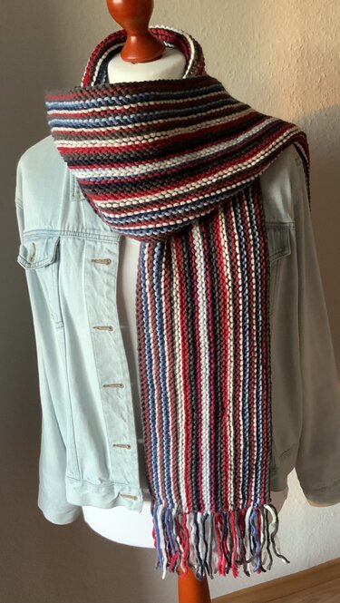 Alison - Megaschal - Stricken