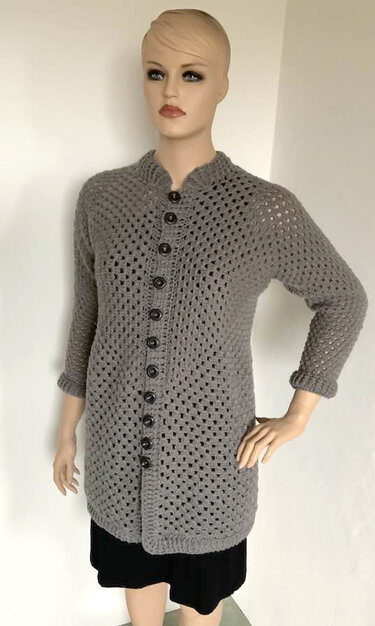 Besondere Hexagon-LONGJacke  mit engen Ärmeln - Bild 10