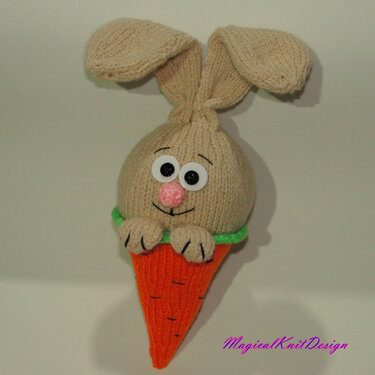 Bunny in the carrot Easter knitting pattern