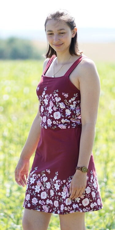 Rock Emma nähen mit Schnittmuster Beamer einfacher Damenrock