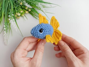 Crochet fish pattern, easy crochet little amigurumi fish