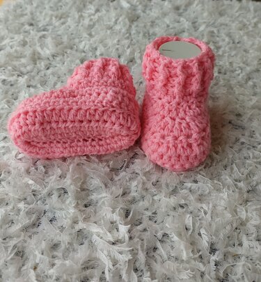 Crochet Unisex baby booties worked flat pattern