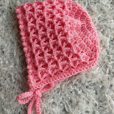 Crochet Textured Baby Bonnet Pattern