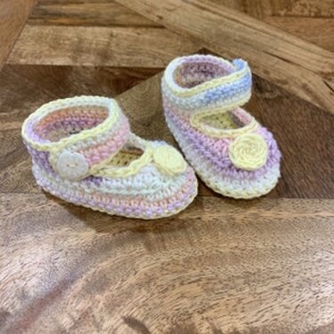 Crochet Babygirl Shoes Worked Flat