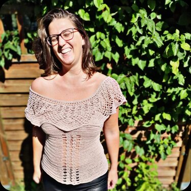 Häkelanleitung: romantische Carmenbluse: Perfekt für den Sommerlook! - Bild 7