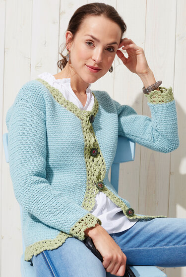 Häkelanleitung: In festen Maschen gehäkelte Jacke mit Spitzenbordüre - Bild 4