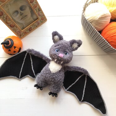 Crochet pattern bat Amigurumi