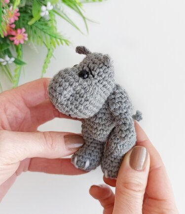 Crochet hippo pattern, mini crochet animals pattern