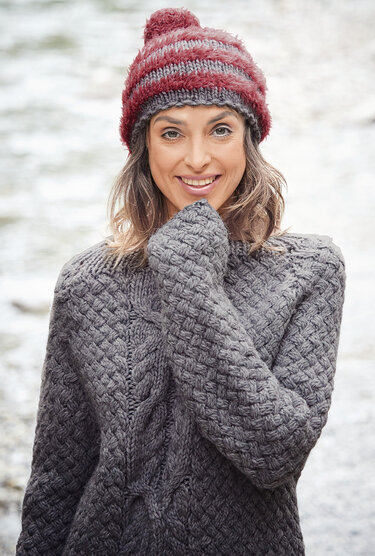 Strickanleitung: Silbergrauer Zopf-Raglanpulli mit Mütze - Bild 5