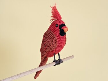 Vogel Lucy der Rotkardinal - Amigurumi Häkelanleitung