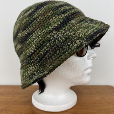 Crochet Bucket Hat PATTERN, camouflage or stripe, easy beginner