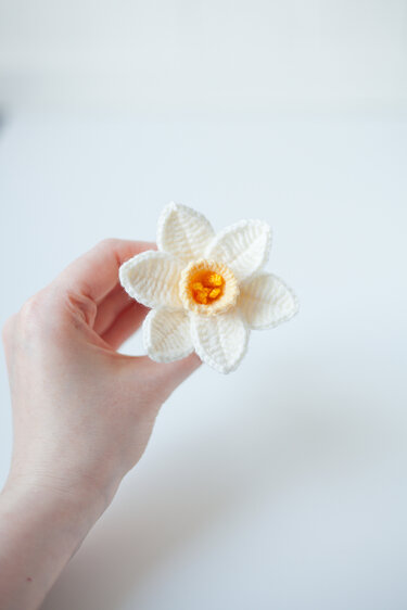 Narcissus Baby Rattle - Crochet Pattern