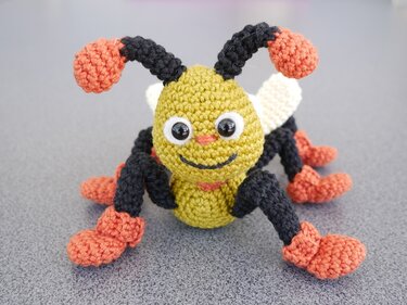 Häkelanleitung Gartenhelferlein Käferchen