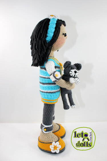 Wendy, Medium Crochet Doll Pattern, Amigurumi, 18"/ 46 cm Tall