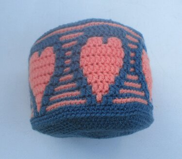 Utensilo mit Herzmuster, Mosaik Häkeln in Runden